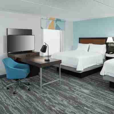 Hampton Inn & Suites Panama City Beach-Pier Park Area Rooms