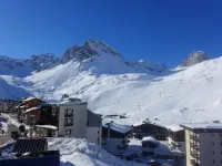 Le Curling B (Val Claret)