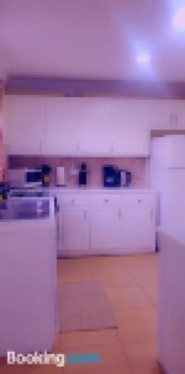 Apartment Soleil 2 Mins Walk to Beach, Town and Soufriere Attractions