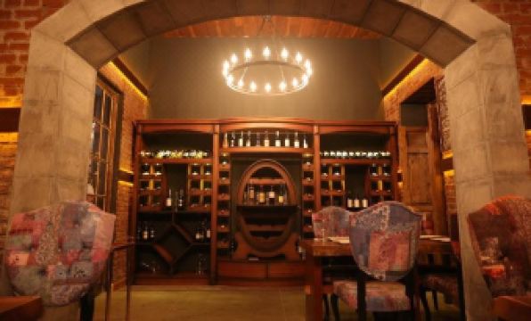 La Perla Boutique Hotel - Housity