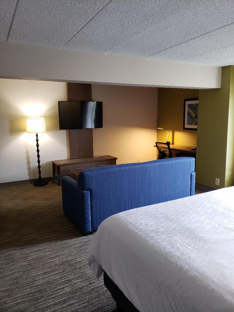 Holiday Inn Express Edgewood-Aberdeen-Bel Air, an Ihg Hotel