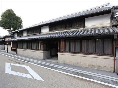 Mitsu Tsuyamaan LWx Отели рядом с достопримечательностью «Kumenosato Road Station»