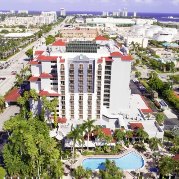 Embassy Suites by Hilton Fort Lauderdale 17th Street Hotels near Museum of Discovery and Science