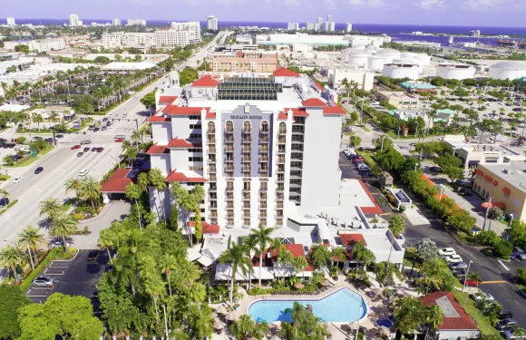 勞德代爾堡第 17 街希爾頓安泊酒店