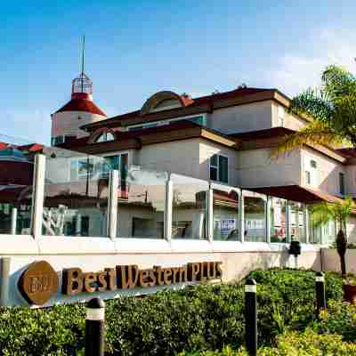 Best Western Plus Suites Hotel Coronado Island Hotel Exterior