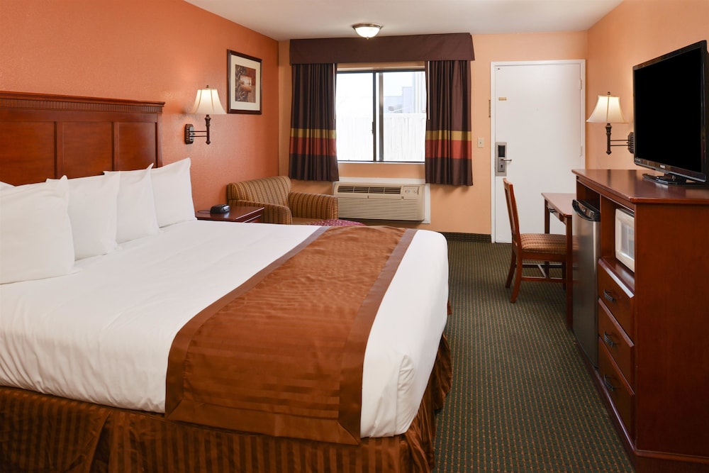 Americas Best Value Inn & Suites Bakersfield E