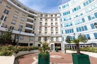 Hotel de Berny Các khách sạn gần IUT de Sceaux