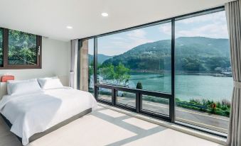 Tongyeong Barabom Pension