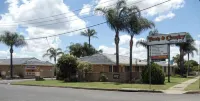 Town & Country Motor Inn Hotels in Hillvue