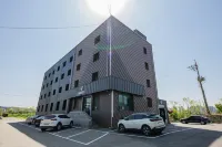 수모텔 향남 60 주변 호텔