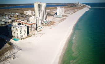 Fourth Floor Condo at the Whaler with Amazing Gulf Views