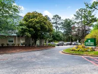 HomeTowne Studios by Red Roof Atlanta – Lawrenceville Hotels in Lawrenceville