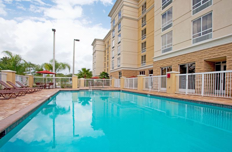 Holiday Inn & Suites Orange Park - Wells RD. by IHG photo 3