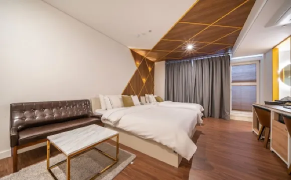 Gimpo Riun 金浦市のホテル