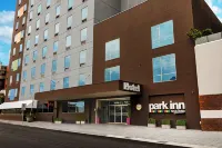 D Sabana Hotel San Jose Lili Pink CR - Multiplaza Curridabat附近的飯店
