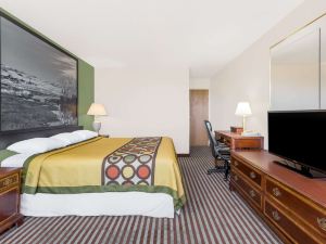 Super 8 by Wyndham Lexington