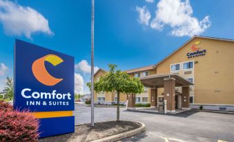 Comfort Inn & Suites Fairborn Near Wright Patterson AFB