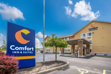 Comfort Inn & Suites Fairborn Near Wright Patterson AFB