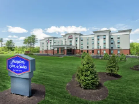 Hampton Inn & Suites Kittery-Portsmouth Hotels in Kittery