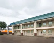 Rodeway Inn & Suites Hwy 290 NW Hotels in Houston