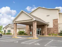 Sleep Inn & Suites Conference Center Eau Claire North Hotels in Wheaton