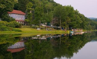 Inn at Starlight Lake & Restaurant