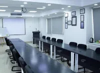 Vibes Hostel & Spa Hotels in El Obour City