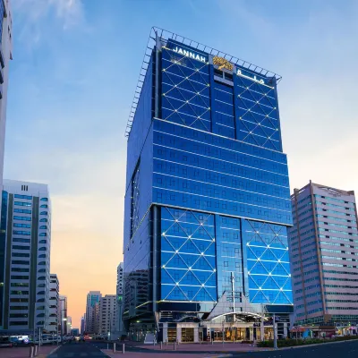 Jannah Burj Al Sarab Отели рядом с достопримечательностью «Абу-Даби»