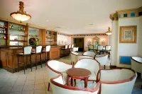 Breezes Resort & Spa All Inclusive, Bahamas - bar