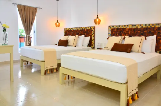 ユニックデザインホテル - マミタスビーチクラブ近く