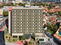 Ibis Taubate Hotels in Taubate