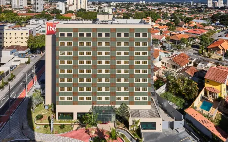 Ibis Taubate Отели в г. Taubate
