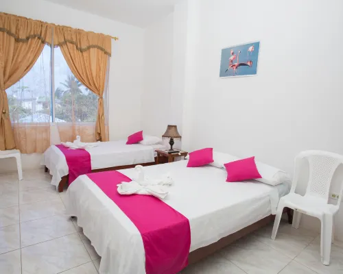 Paraiso de Isabela Hotels in Puerto Villamil