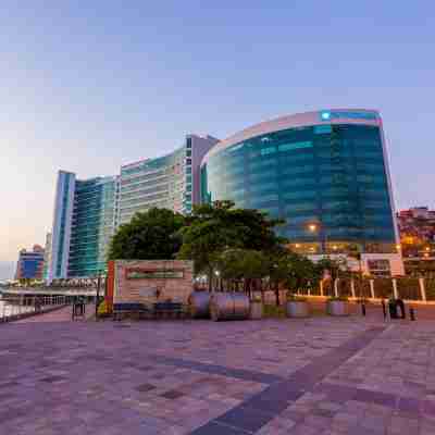 Wyndham Guayaquil Puerto Santa Ana Hotel Exterior