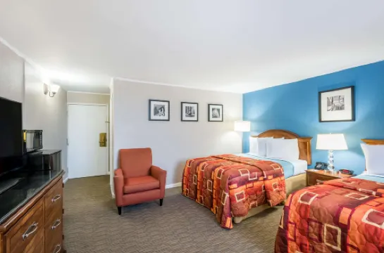 Travelodge by Wyndham Aberdeen