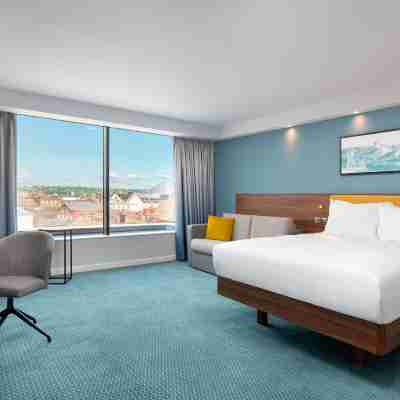 Hampton by Hilton Canterbury Rooms