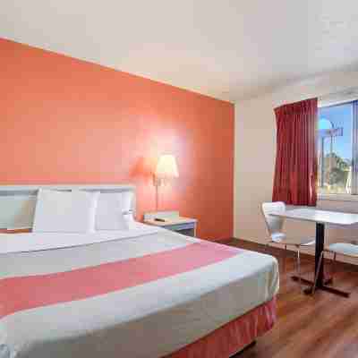 Motel 6 Colby, KS Rooms