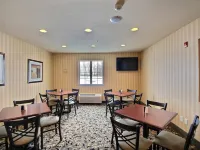 Cobblestone Inn & Suites - Brillion Hoteles en Brillion