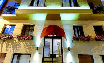 Walton Hotels Galata