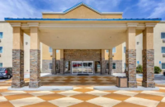 Comfort Suites Victorville-Hesperia Hotels in San Bernardino County