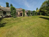 Tenuta Aquasole, Hotel e Ristorante nella natura, Sale Meeting e Centro Congressi Aziendali a Mercallo