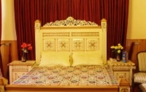 โรงแรม ซัยยัม ไฮท์ส์ นารัน