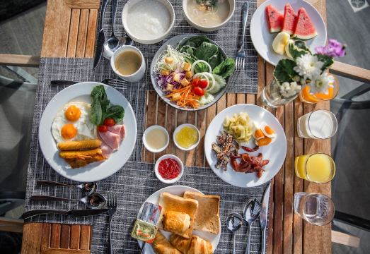 나 트리 타라 리버사이드 리조트