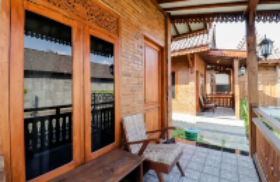 Omah Teras Bata Guesthouse