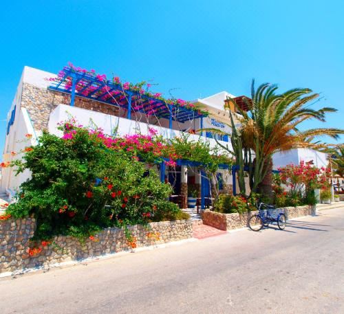 Meltemi Pension - Housity