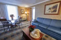 Riverview Inn & Suites Hotels in Fall River