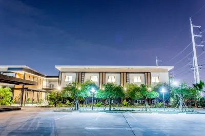 森之飯店-是拉差 Paradise Ocean View Condominium附近的飯店
