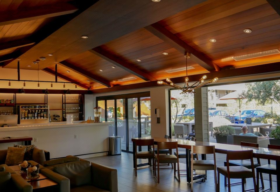 4. 더 네스트 팔로..