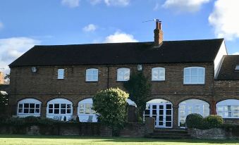 The Old Stables - Housity