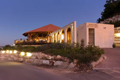 Shoresh Green Hills Hotels in Newe Ilan